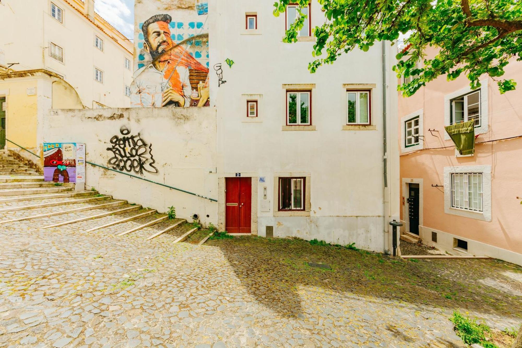 Rent4Rest Lisbon Downtown Tiny Studio Apartments Bagian luar foto