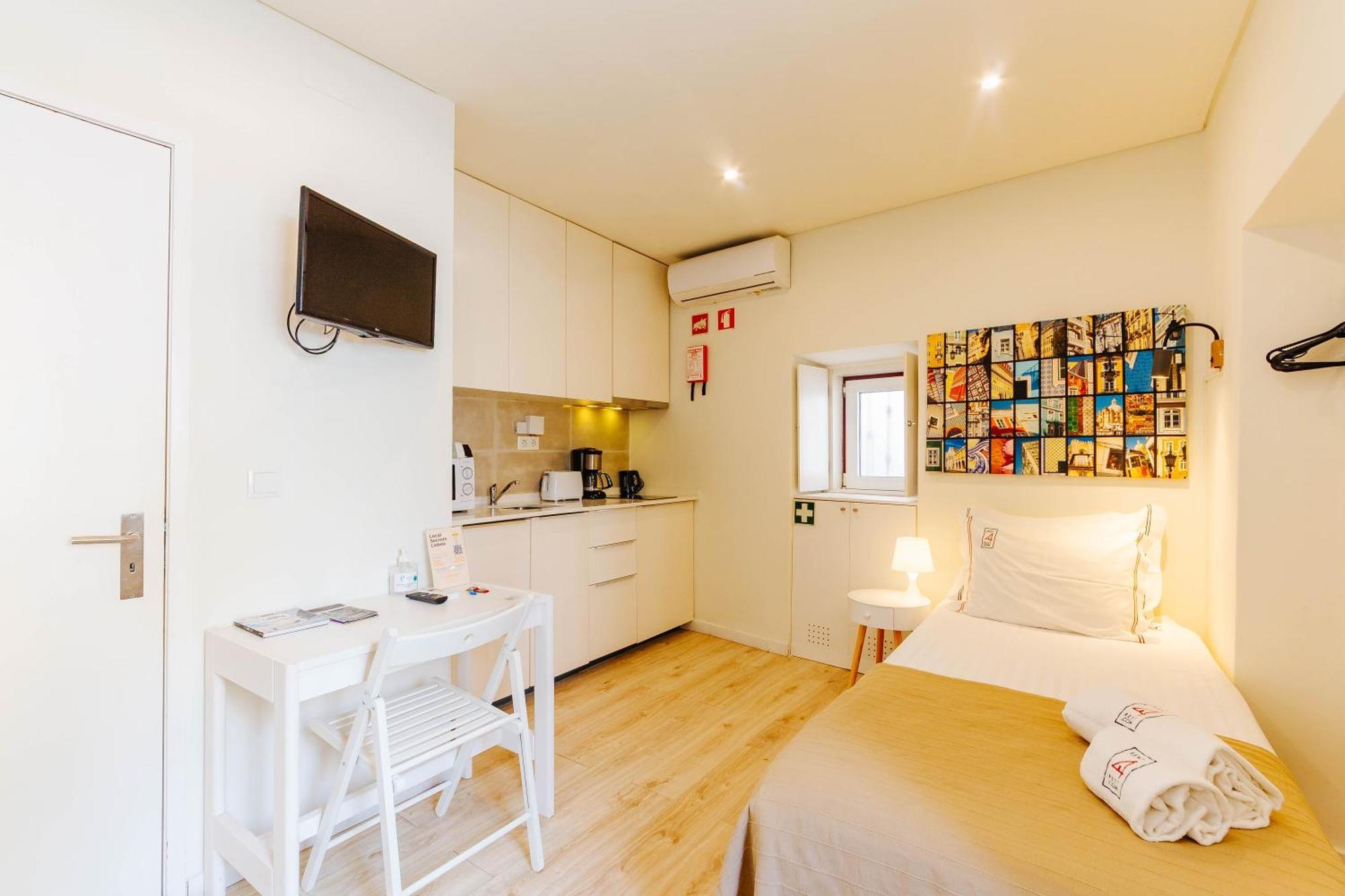 Rent4Rest Lisbon Downtown Tiny Studio Apartments Bagian luar foto