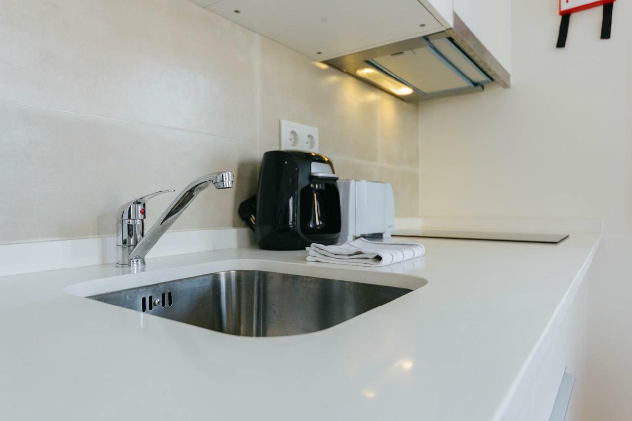 Rent4Rest Lisbon Downtown Tiny Studio Apartments Bagian luar foto
